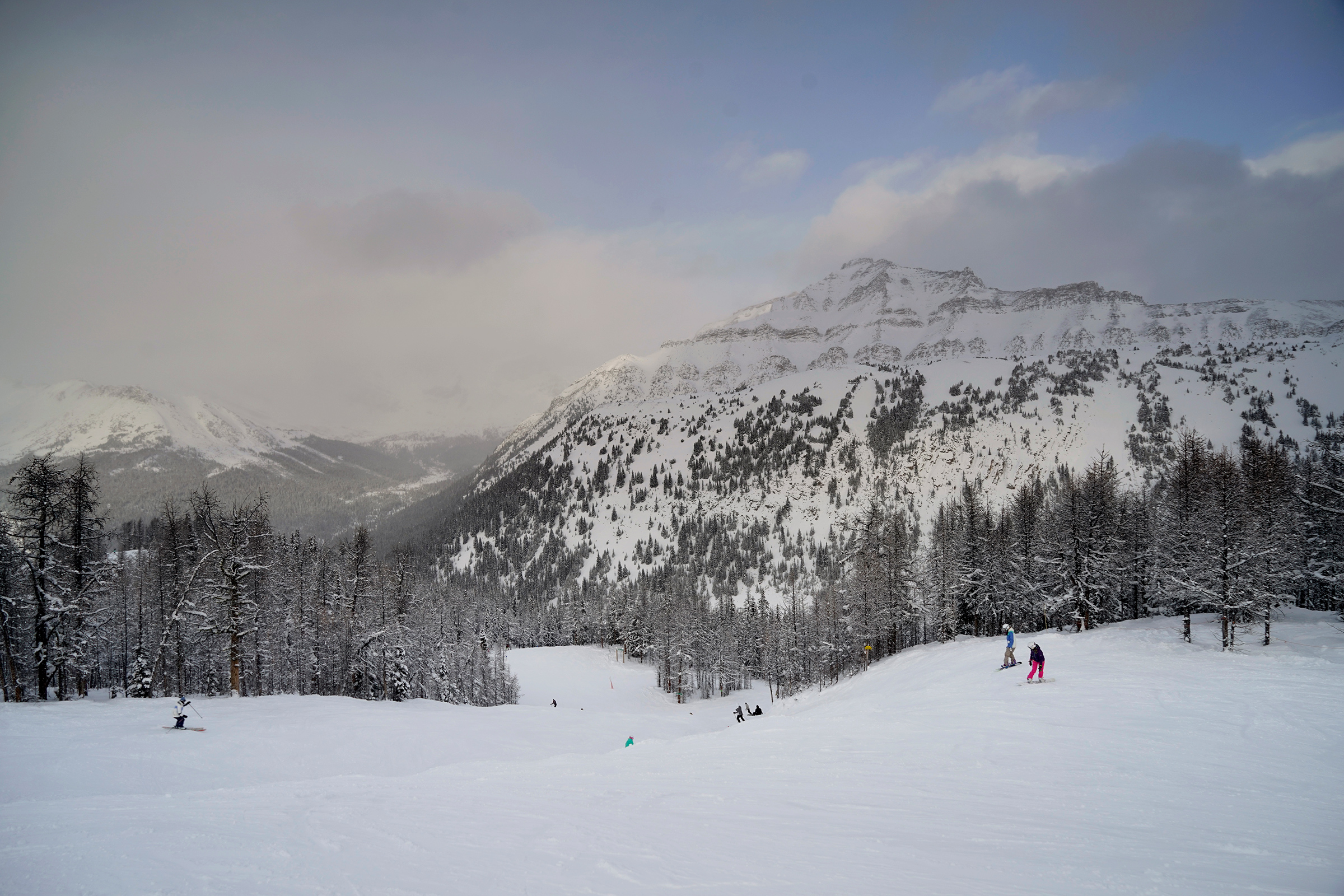 Lake Louise Ski Resort