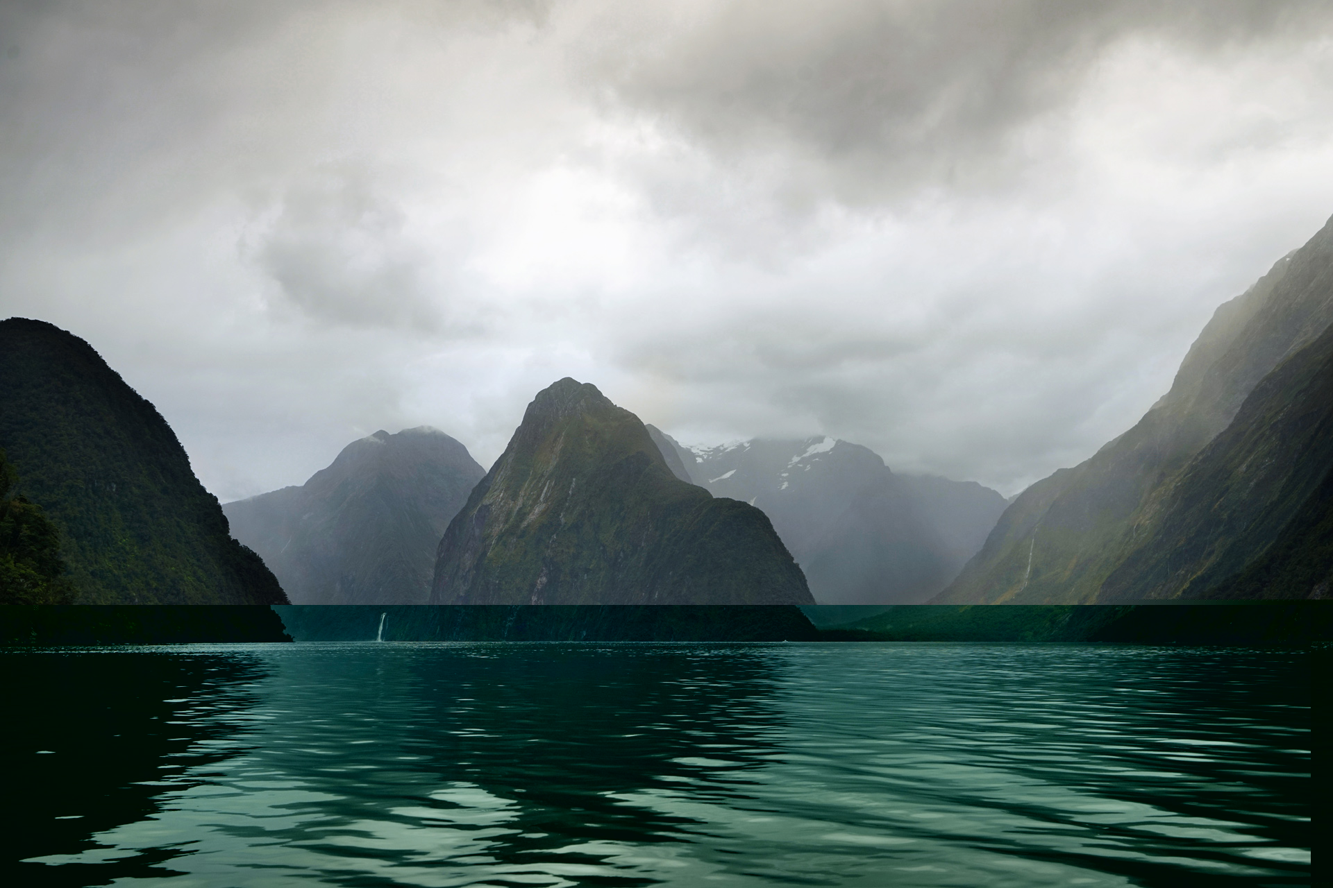 Milford Sound kayaking