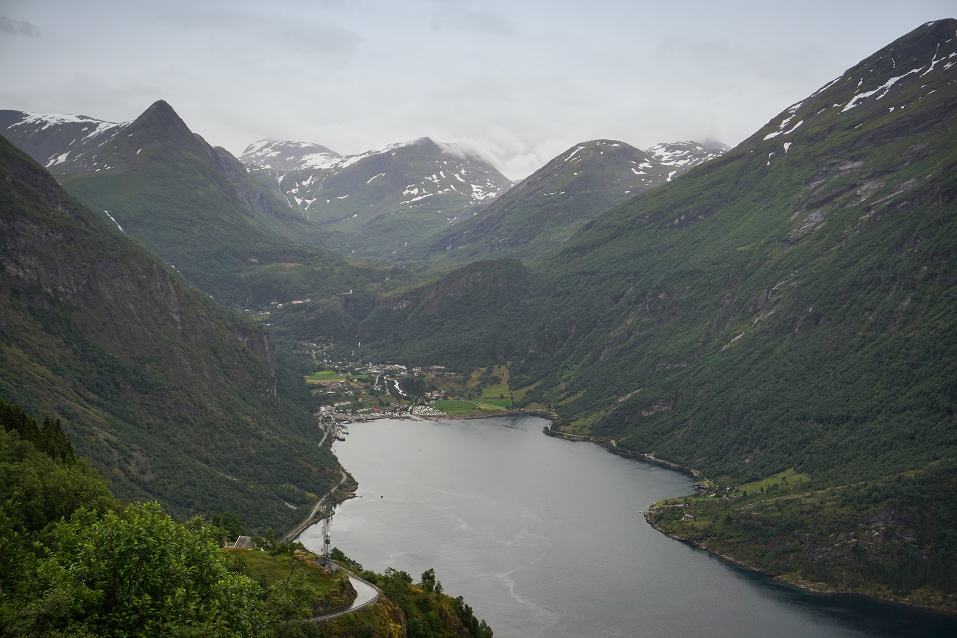 Geiranger-Trollstigen - Ornesvingen Viewing Platform